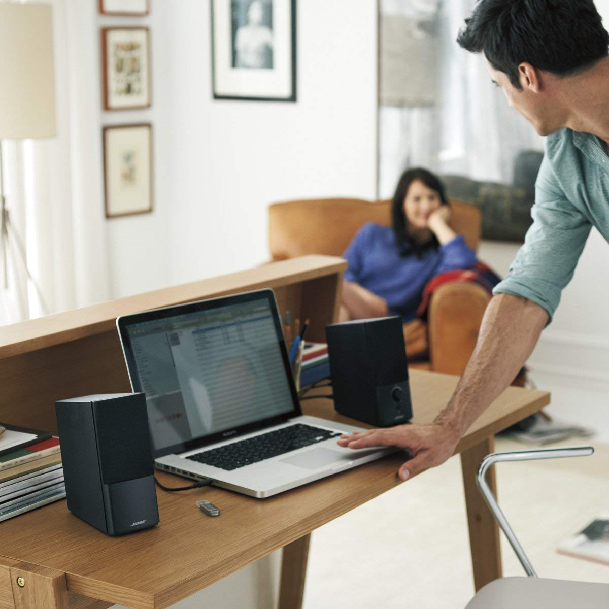 Bose Companion 2 Series III Multimedia Speakers - for PC (with 3.5mm AUX & PC input)