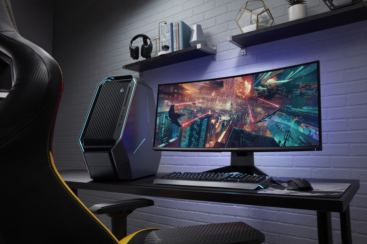 Dell Alienware 1900R 34.1", Curved Gaming Monitor LED-Lit, WQHD 3440 x 1440p Resolution, 4ms 120Hz Overclocked Refresh Rate, NVIDIA G-Sync, 21:9 Aspect Ratio, HDMI, Display Port, 4x USB 3.0, AW3418DW